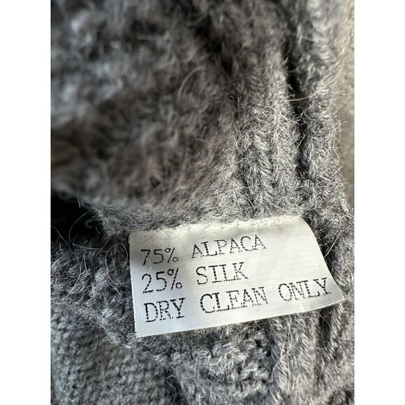 Eileen Fisher Alpaca Silk Grey Knit Ponco one size - Picture 6 of 8